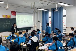 罗齐尔黄蜂生涯三分命中数超过800个 队史第三人